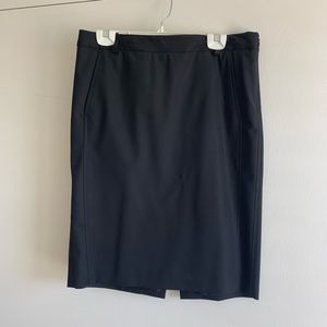 BCBG Max Azria size 8 black pencil skirt